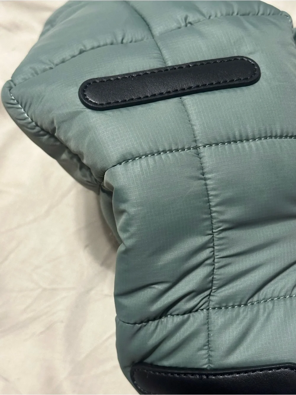lululemon athletica Quilted Puffer Crossbody Bag in Sage